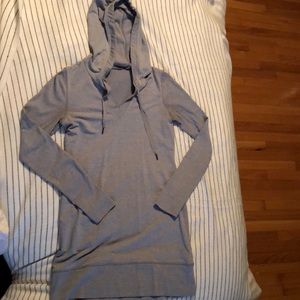 Athleta tunic with hood